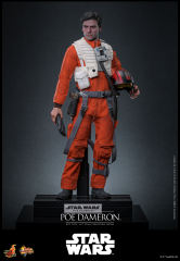 Hot Toys 1/6 MMS806 - Star Wars: The Force Awakens - Poe Dameron PRE-ORDER