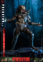 Hot Toys 1/6 MMS817 - Predator - Predator (2.0)  (Deluxe Version) PRE-ORDER