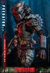 Hot Toys 1/6 MMS817 - Predator - Predator (2.0)  (Deluxe Version) PRE-ORDER
