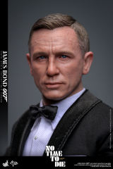 Hot Toys 1/6 MMS803 - No Time To Die - James Bond PRE-ORDER