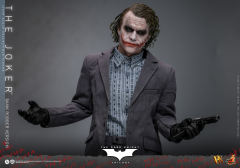 Hot Toys 1/6 DX50 - The Dark Knight Trilogy - The Joker (Bank Robber Version) PRE-ORDER