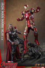 Hot Toys 1/6 MMS866D81 - Avengers Age of Ultron - Iron Man Mark XLIII (2.0) Deluxe Version PRE-ORDER