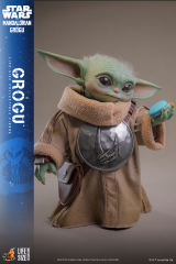 Hot Toys 1/1 LMS016 - The Mandalorian and Grogu - Grogu Life-Size PRE-ORDER