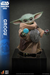 Hot Toys 1/1 LMS016 - The Mandalorian and Grogu - Grogu Life-Size PRE-ORDER