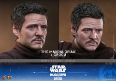 Hot Toys 1/6 MMS871 - The Mandalorian and Grogu Set