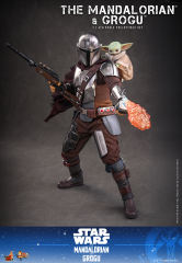 Hot Toys 1/6 MMS871 - The Mandalorian and Grogu Set