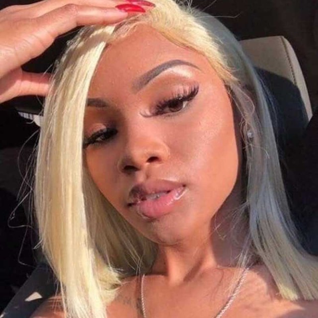 Blonde Bob Wigs Lace Front Wigs for Women 10-12inches Synthetic Bob Wigs Middle Part Natural Hairline Wigs