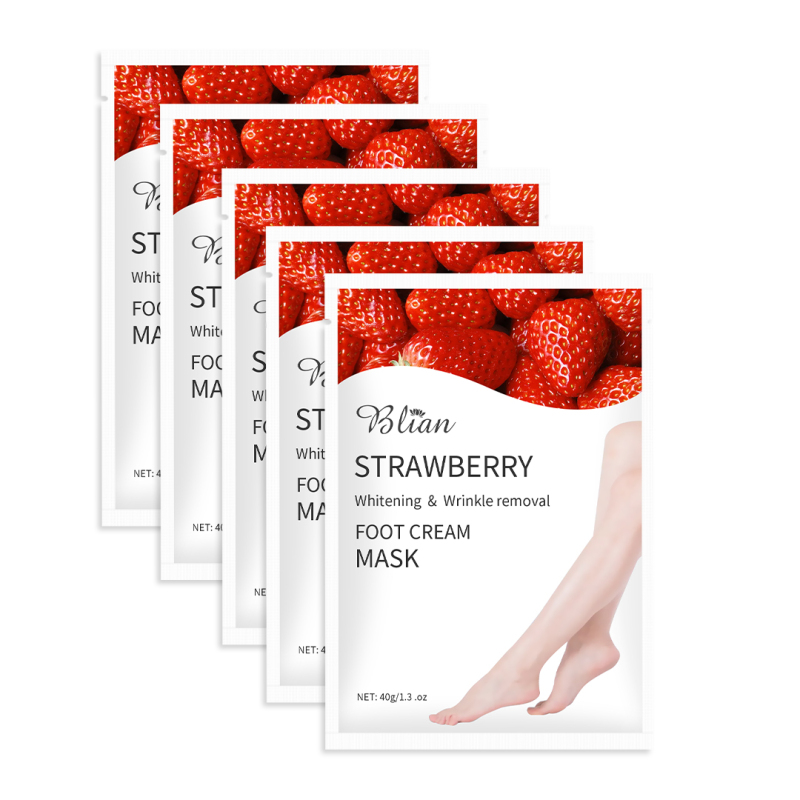 Strawberry Moisturizing And Smooth Lighten Dry Lines Foot Mask