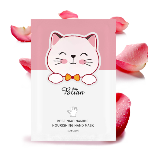 Cute Cat Wrapped Rose Scented Niacinamide Hand Mask