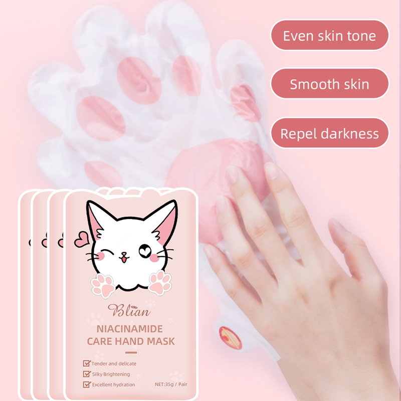 Moisturizing and Nourishing Hand Mask