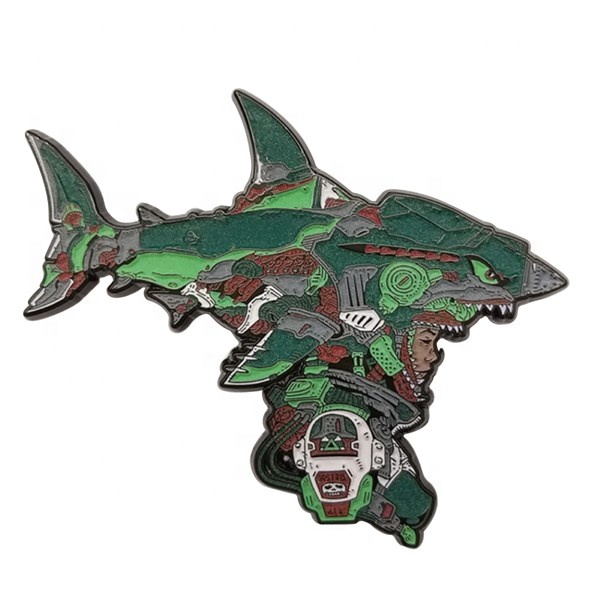 Made in China Factory Pin Emblem Manufacture Cute Custom Soft Enamel Pin Metal Pins Glitter Brooch Anime Hard Enamel Soft Lapel Badge Custom Enamel Pin