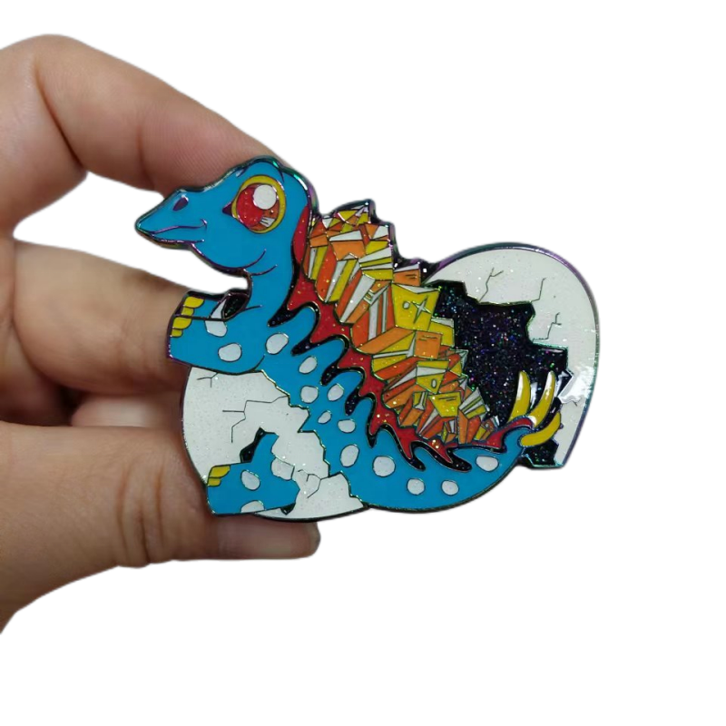 China No Minimum Bulk Logo Lapel Pin Custom Manufacturer Metal Custom Soft Hard Enamel Pin
