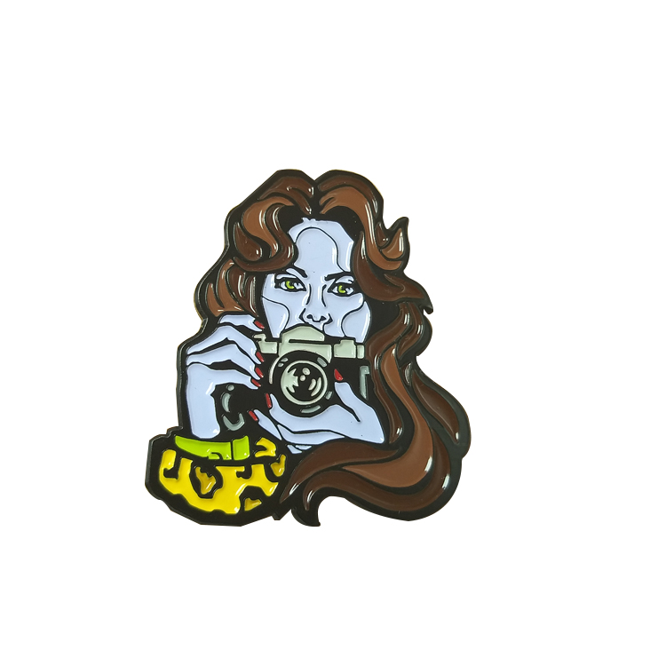 Manufacturer China Enamel Pin Custom Logo Design Metal Badges Soft Enamel Lapel Pins