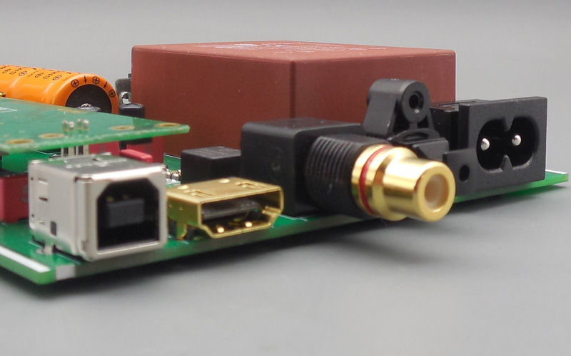HIFI Audio-grade Italian USB digital interface to coaxial optical IIS output Daphile Computer Decoder