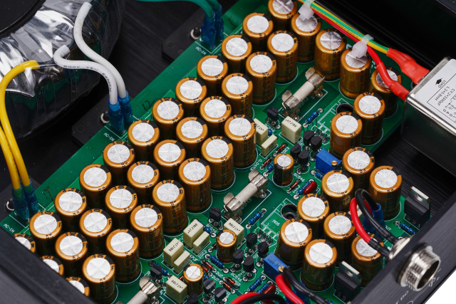 Hiend ZERO-ZONE 3 way Ultra Low Noise Linear Power supply DC5V-DC25V all kinds voltage LPS-3X LPS for Audio