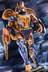 4th Party Masterpiece BW-11 MP-34 Cheetor