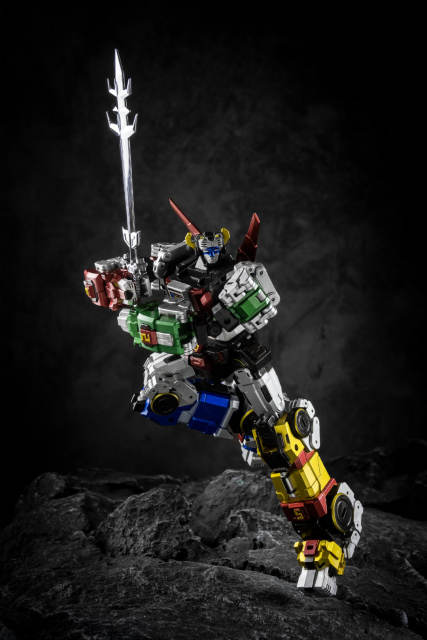 [Pre-Order] Lucky Cat Micro Cosmos MC-01S Elvis Voltron Metallic Version Set of 5