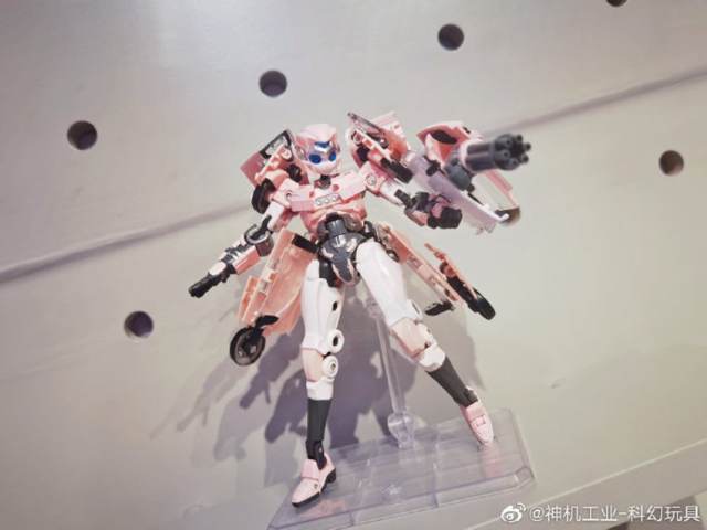 [Pre-Order] Sci-Figure Industry & Wuling Hongguang Mini EV Nebula