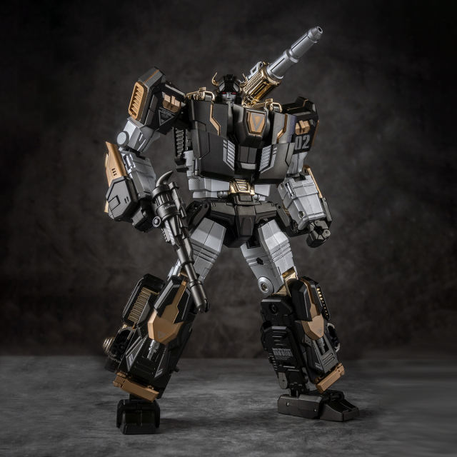 [No Full-Price Pre-Order] Generation Toy GT-11D Darknight Redbull Sideswipe Black Version