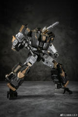 [No Full-Price Pre-Order] Generation Toy GT-11D Darknight Redbull Sideswipe Black Version