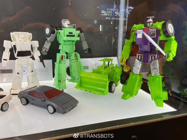 [No Full-Price Pre-Order] XTransbots MX-46 Big Load Long Haul