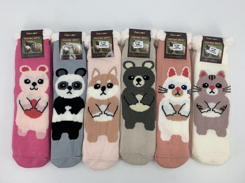 Calcetines de damas con chiporro y diseños estampados de dibujos animados