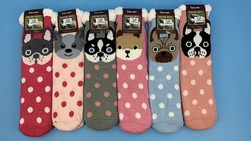 Calcetines de damas con chiporro y diseños estampados de dibujos animados
