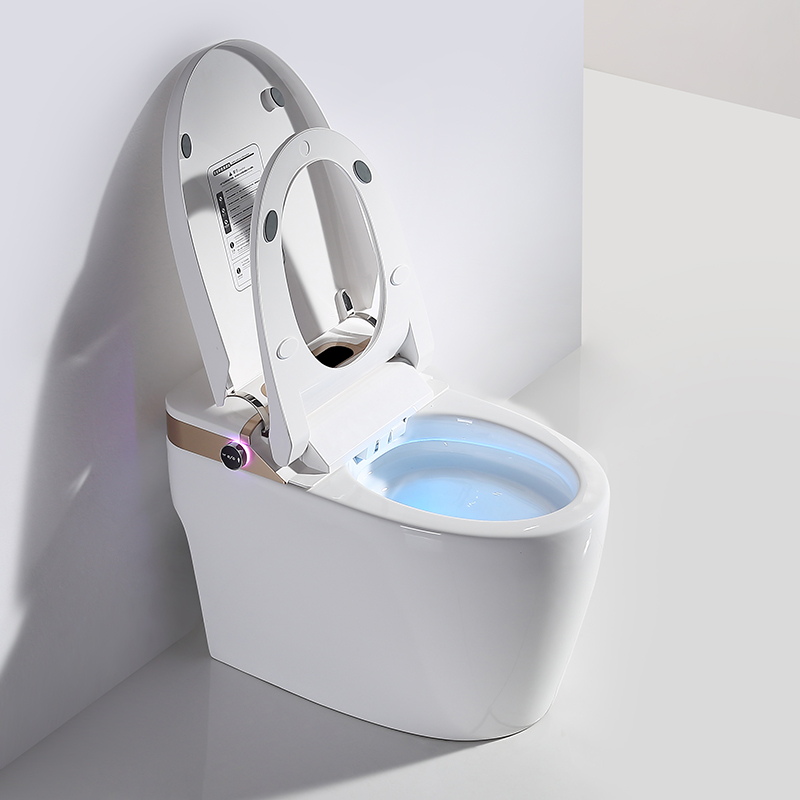 China high quality ceramic bathroom modern style smart toilet no water pressure limit automatic open cover