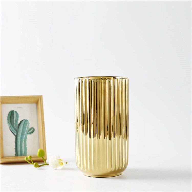 Modern Full Gold Plating Vertical Pattern Cylinder Ceramic Vase Home Decoration Flower Vase Restaurant Hotel Ornaments