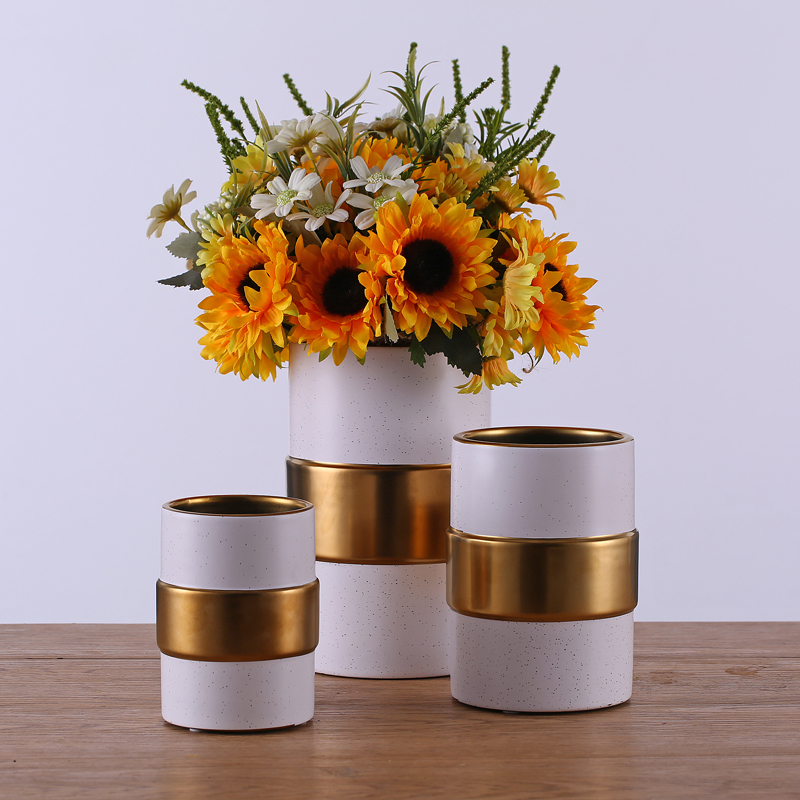 Modern Luxury Gold Sprinkle Dot Flower Vases Cylindrical White Ceramic Vase Home Hotel Restaurant Wedding Decoration