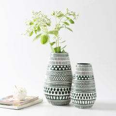 Classic Green Geometric Patterns Ceramic Vase Hotel Decorative Flower Vase Indoor Home Restaurant Decoration
