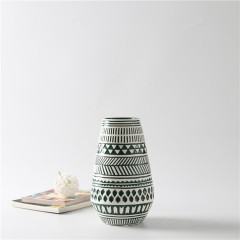 Classic Green Geometric Patterns Ceramic Vase Hotel Decorative Flower Vase Indoor Home Restaurant Decoration