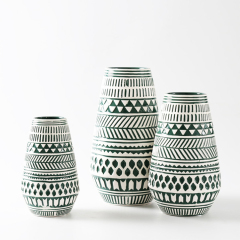 Classic Green Geometric Patterns Ceramic Vase Hotel Decorative Flower Vase Indoor Home Restaurant Decoration