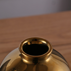 Modern Hotel Decorative Vase Luxury Classic Black Ceramic Vase Gold Plating Flower Vases Home Restaurant Decoration