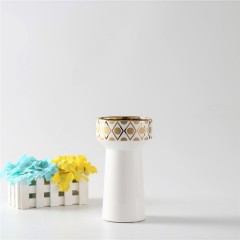 Modern Simple Ceramic Vase Indoor Home Decorative Flower Vase Luxury Gold-Plating Patterns Vase Hotel Decoration