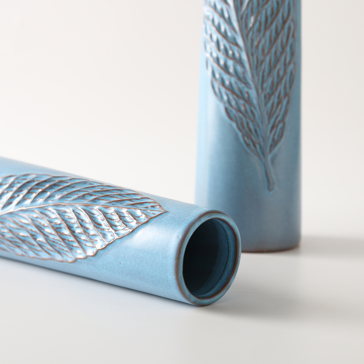 Unique Leaf Relief Design Ceramic Vase Long Tall Cylinder Tabletop Blue Flower Vase Home Restaurant Wedding Hotel Decoration