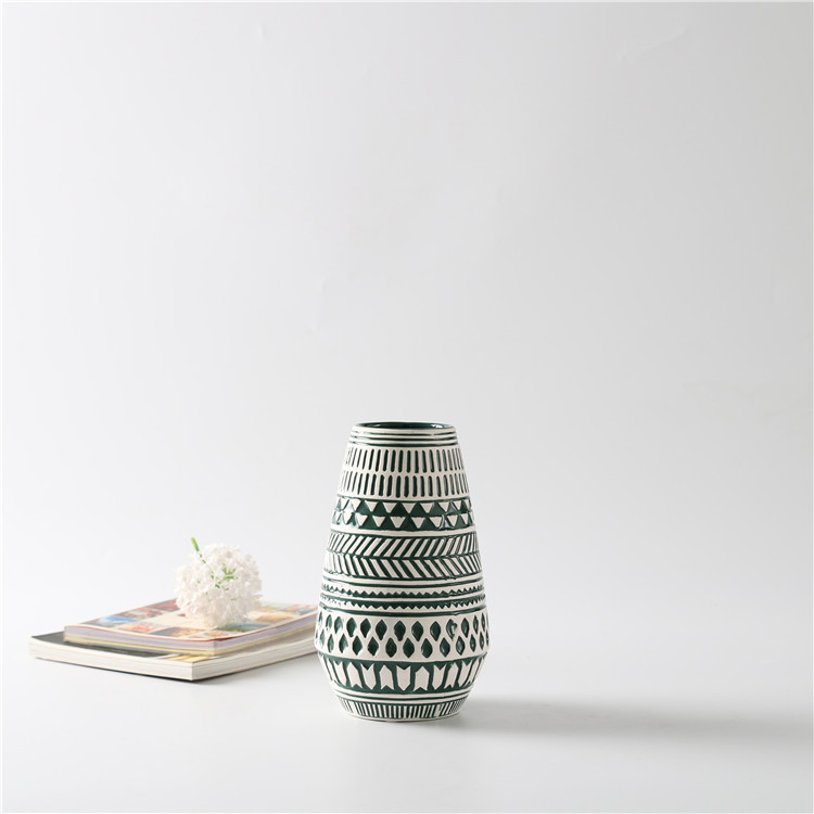 Classic Green Geometric Patterns Ceramic Vase Hotel Decorative Flower Vase Indoor Home Restaurant Decoration