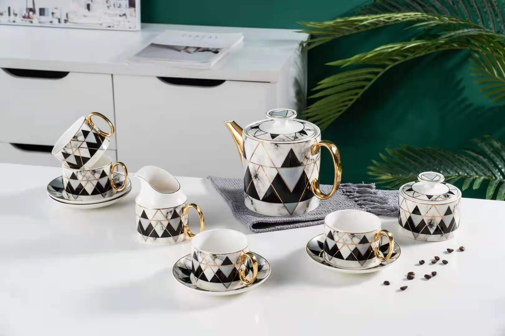 Modern Marble Pattern Golden Handle Ceramic Coffee Cup Tea Cup And Saucer 11 Pcs Afternoon Tea Set