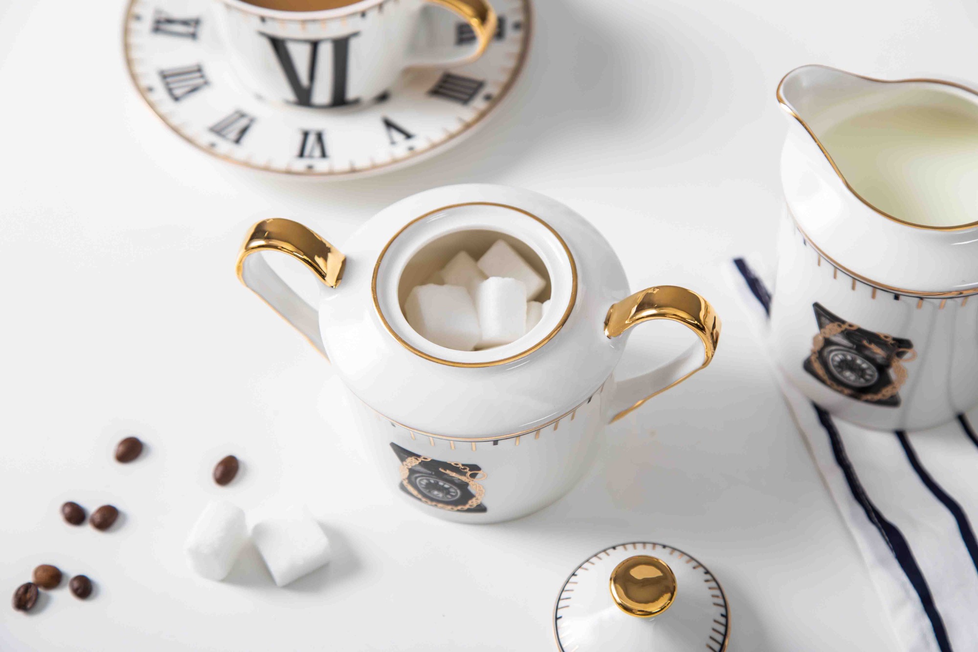 Roman Numeral Clock Design Exquisite Ceramic Coffee Cup Tea Cup And Saucer 11 Pcs Afternoon Tea Set