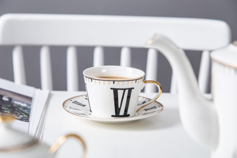 Roman Numeral Clock Design Exquisite Ceramic Coffee Cup Tea Cup And Saucer 11 Pcs Afternoon Tea Set