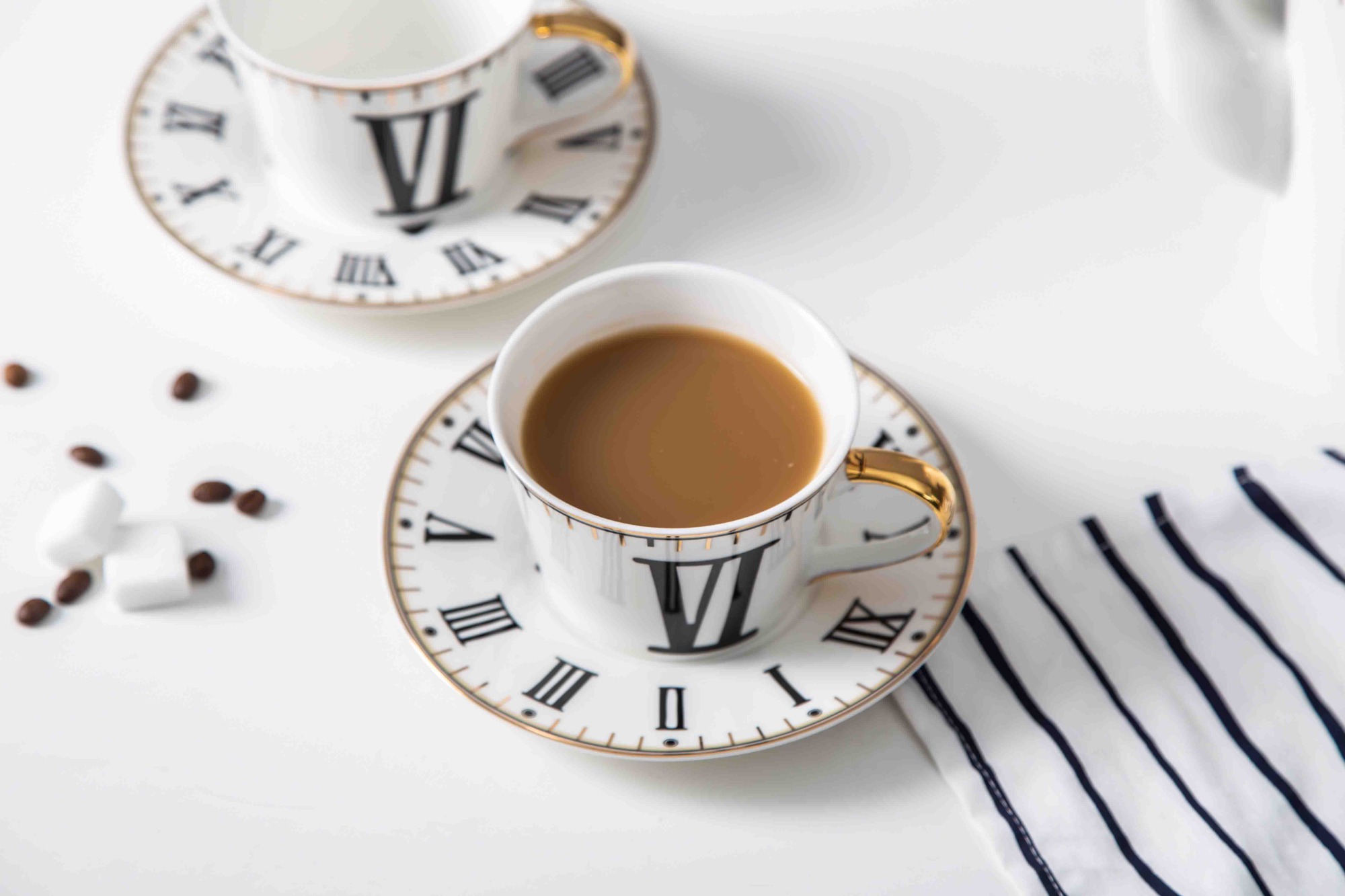 Roman Numeral Clock Design Exquisite Ceramic Coffee Cup Tea Cup And Saucer 11 Pcs Afternoon Tea Set