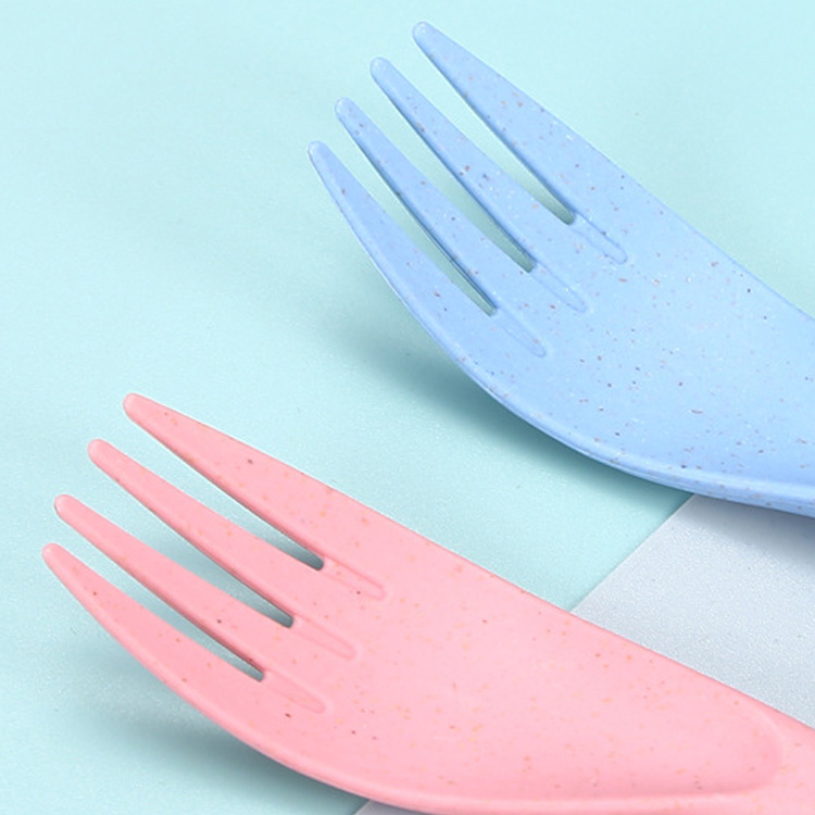 Wheat straw tableware household knives, forks, spoons, portable and tableware three-piece set for picnic trips