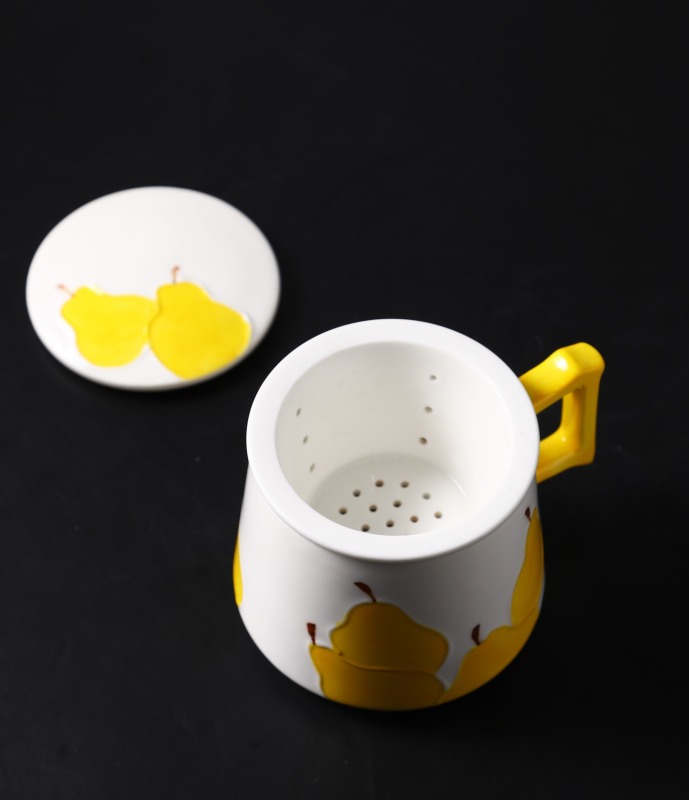 Cute Yellow Pear Design Ceramic Tea Mug Custom Coffee Mug Children Mug Birthday Party Gift Cup