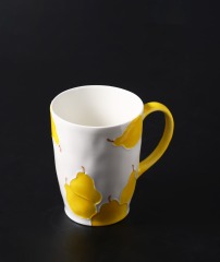 Funny Yellow Pear Design Ceramic Coffee Mug Custom Tea Mug Large Capacity Children Milk Mug
