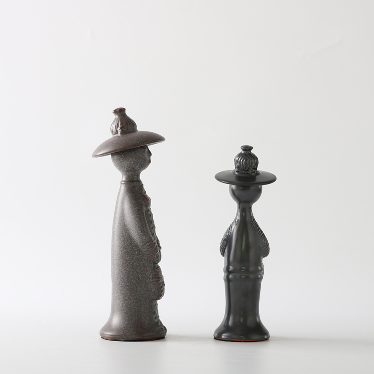 Modern Unique Design Ceramic Ornaments Human Figurines Art Decorations Home Hotel Wedding Decor Accessories