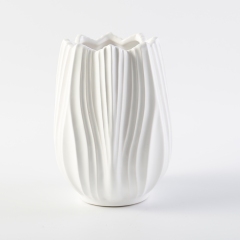 Nordic Style Flower Shape Ceramic Vase White Flower Vase Wedding Decorative Home Restaurant Hotel Decoration