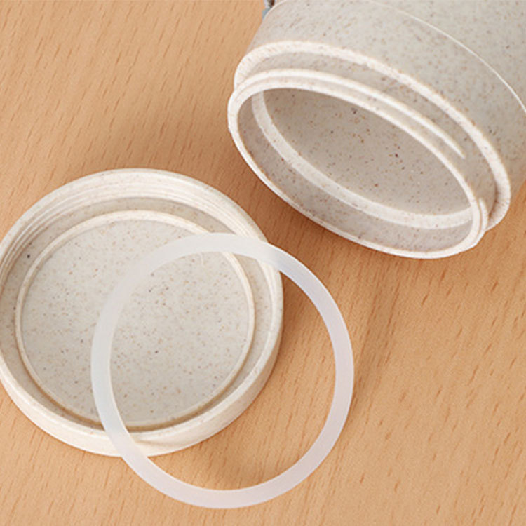 Environmentally friendly degradable wheat straw plastic children's water bottle water cup easy to carry in school