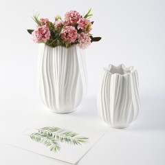 Nordic Style Flower Shape Ceramic Vase White Flower Vase Wedding Decorative Home Restaurant Hotel Decoration