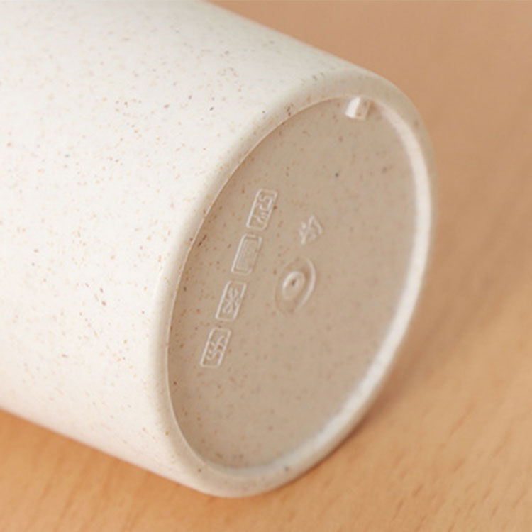 Environmentally friendly degradable wheat straw plastic children's water bottle water cup easy to carry in school