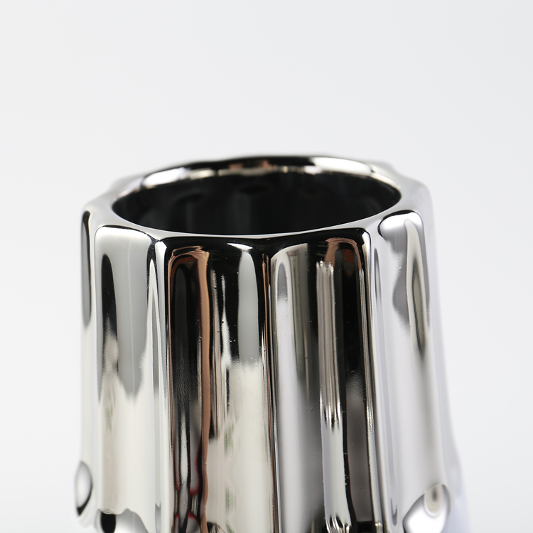 Nordic Style White With Silver Plating Ceramic Vase Modern Classic Flower Vase Home Restaurant Wedding Hotel Decoration